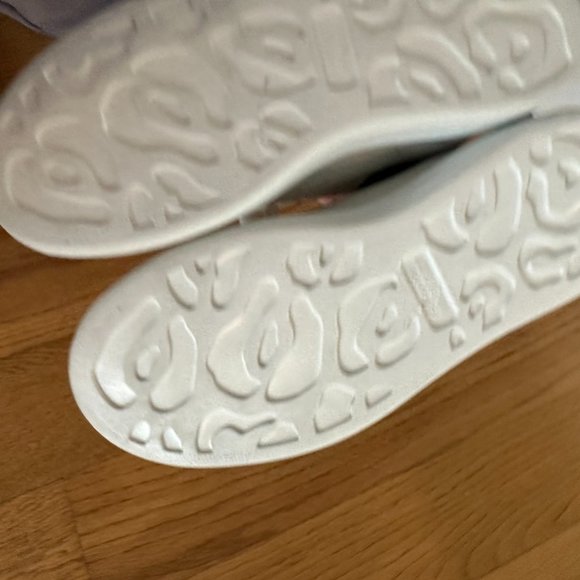 Alexander McQueen Lace-up Chunky Sneakers Oversized Rubber Sole Sz 35 White - Picture 10 of 12